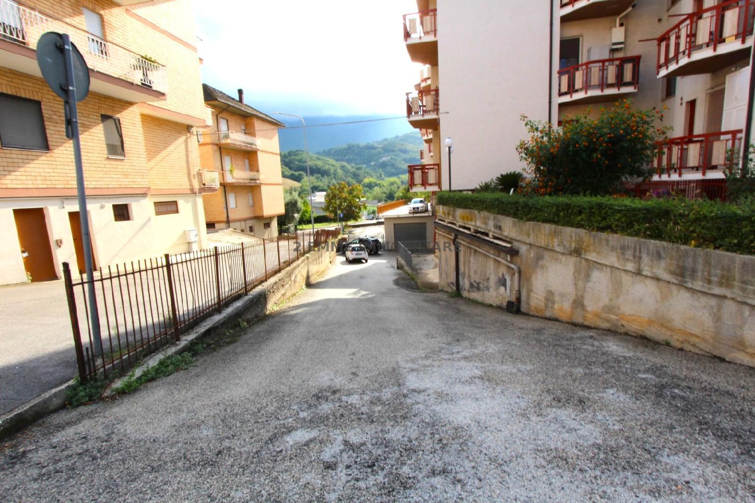 4998 - MAGAZZINO  VENDITA FOLIGNANO ZONA VILLA PIGNA - € 105.000 3