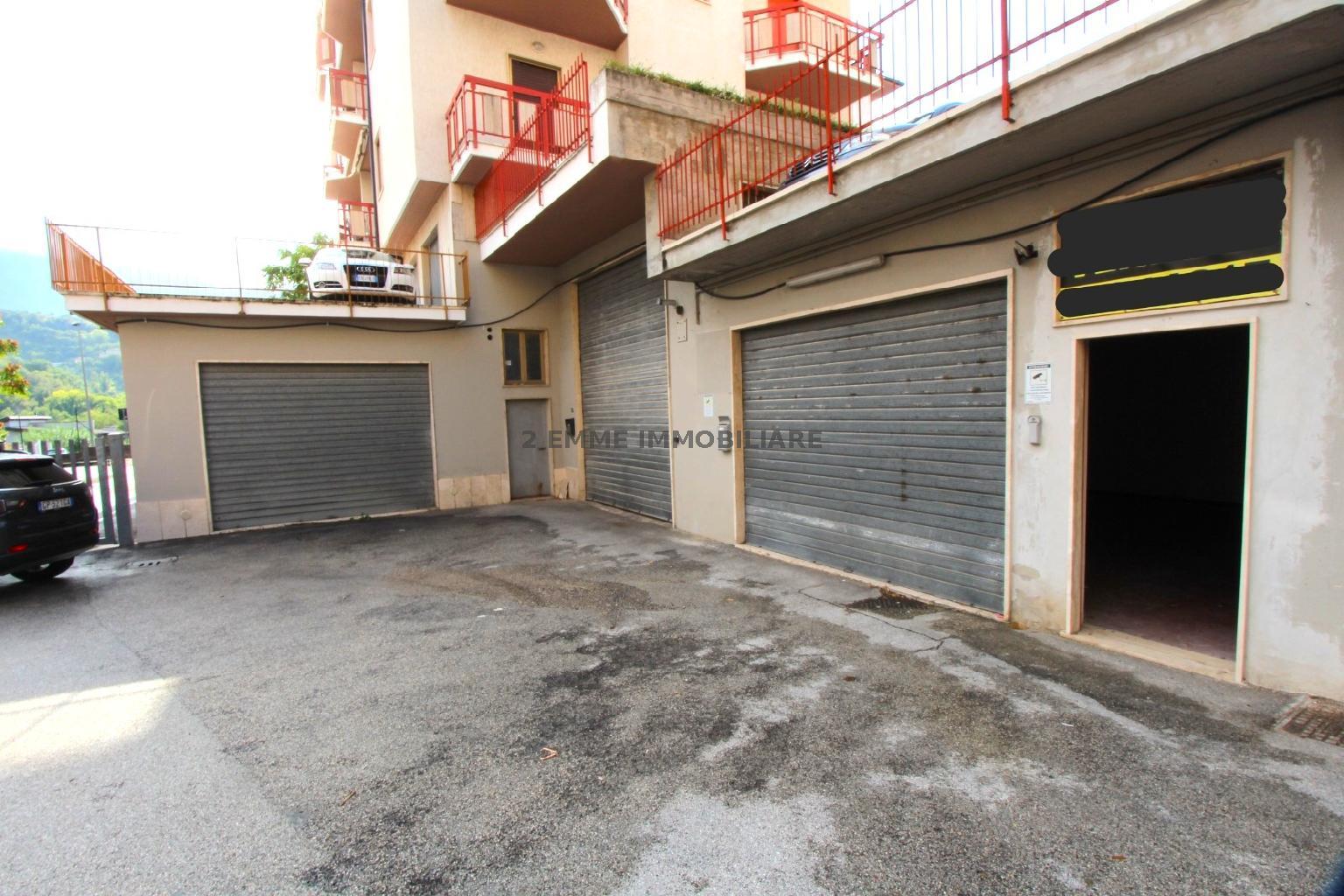 4998 - MAGAZZINO  VENDITA FOLIGNANO ZONA VILLA PIGNA - € 105.000 4