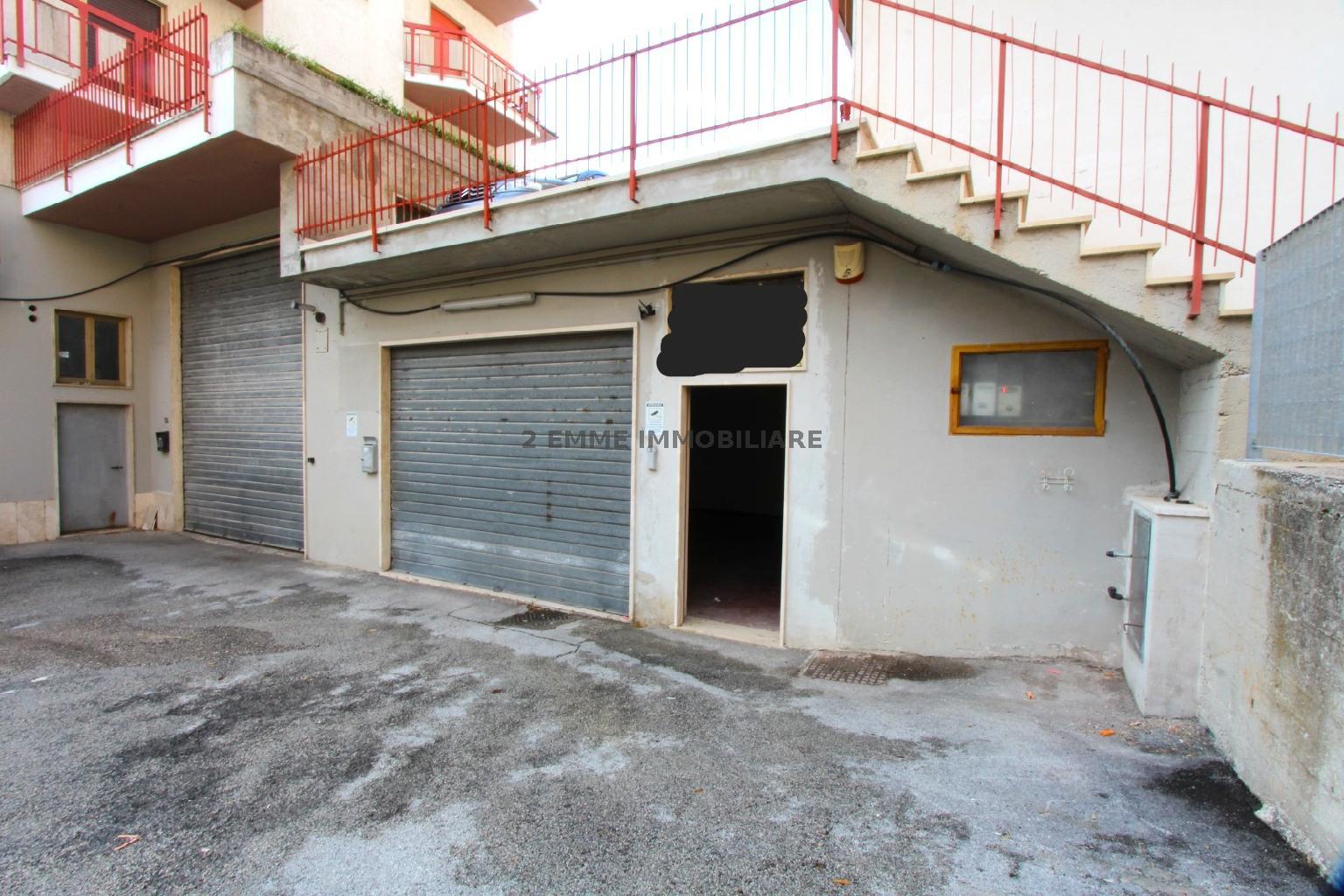 4998 - MAGAZZINO  VENDITA FOLIGNANO ZONA VILLA PIGNA - € 105.000 5