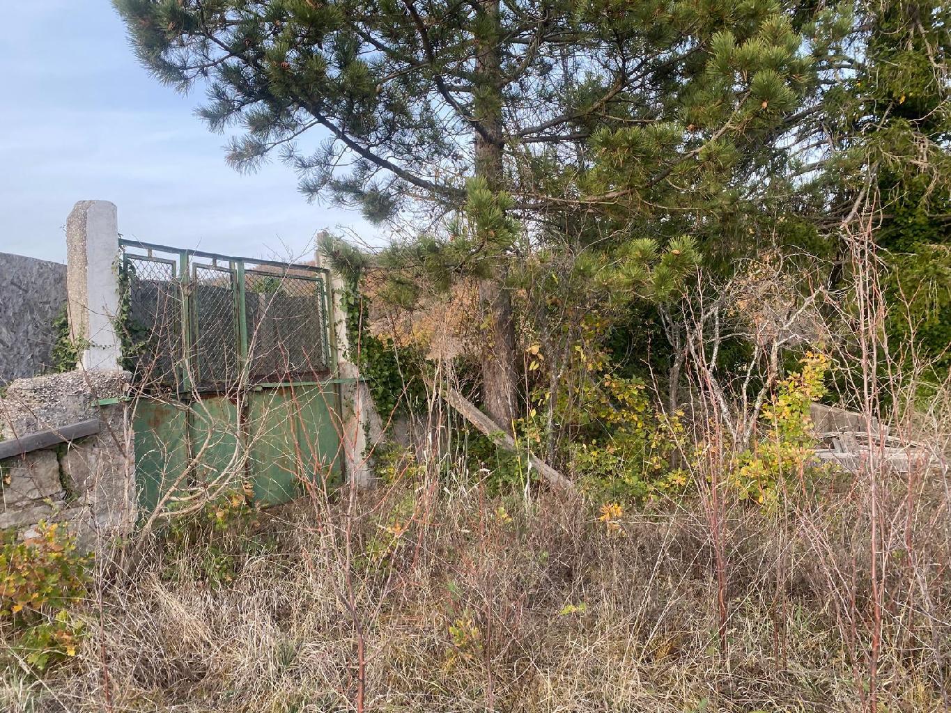5040 - CASALE VENDITA CAMERINO ZONA CAMPAGNA - € 65.000 6