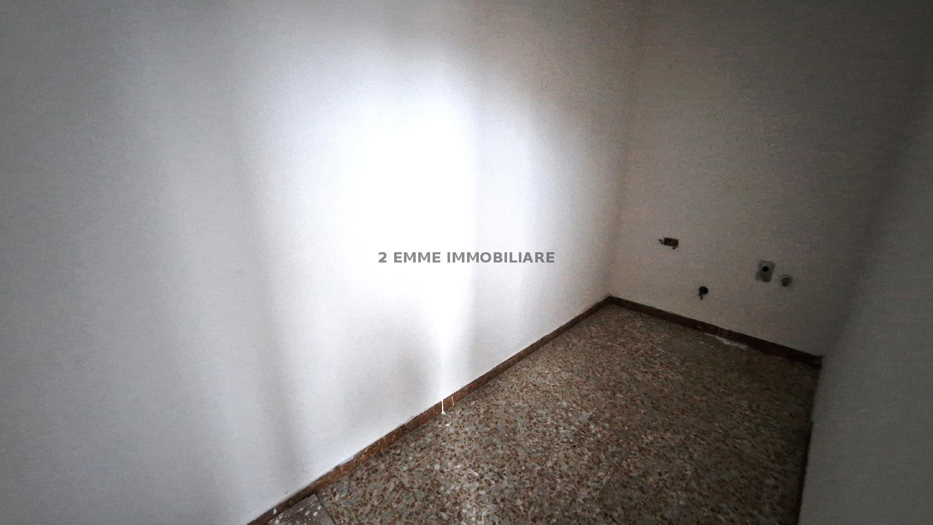 5061 - APPARTAMENTO VENDITA ASCOLI PICENO ZONA CAMPO PARIGNANO - € 105.000 2