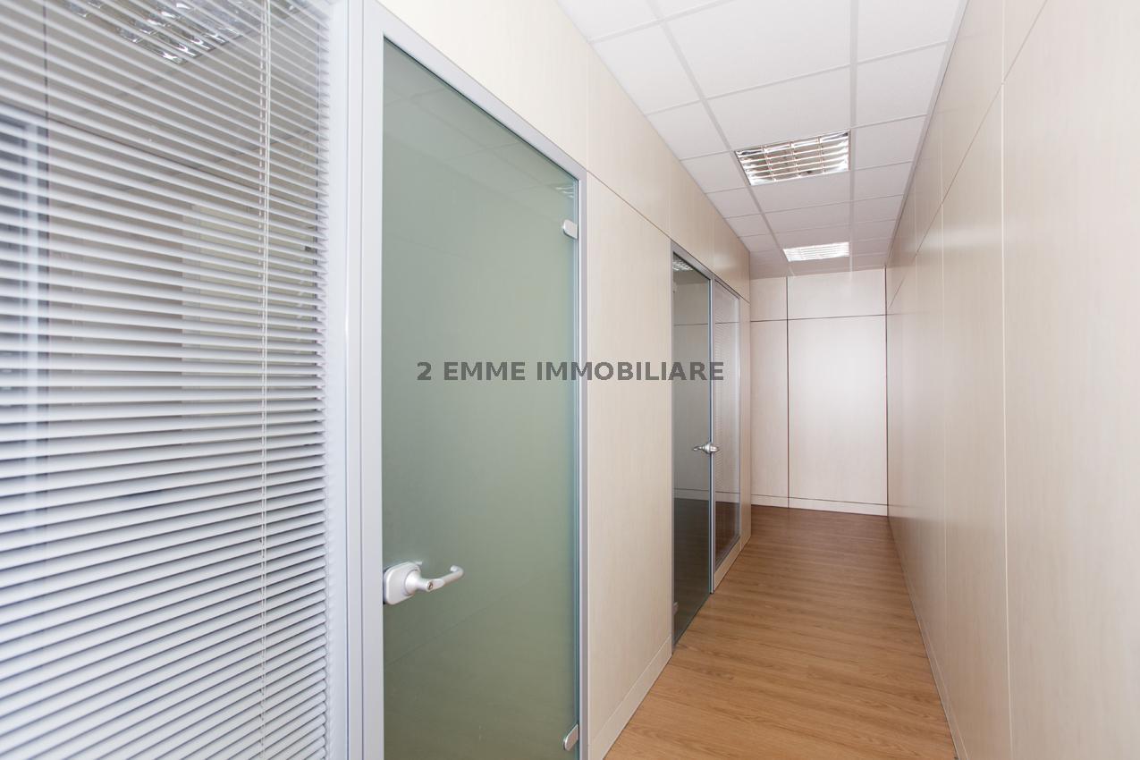 5112AF - UFFICIO AFFITTO SAN BENEDETTO DEL TRONTO ZONA PORTO D'ASCOLI - € 1.400 11