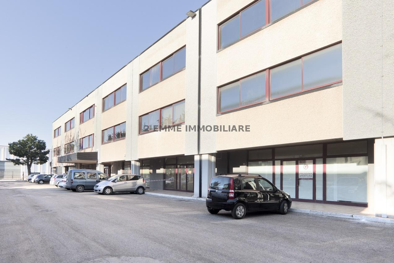5112AF - UFFICIO AFFITTO SAN BENEDETTO DEL TRONTO ZONA PORTO D'ASCOLI - € 1.400 13