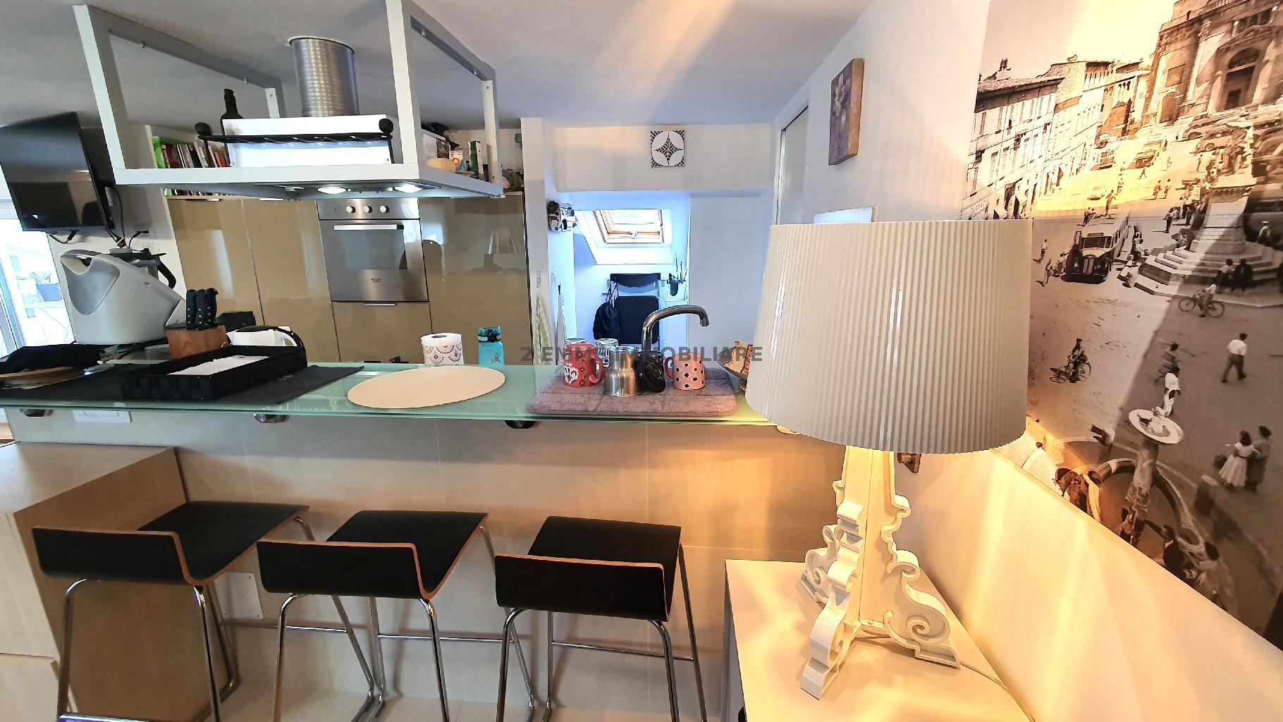 5121 - MANSARDA VENDITA ASCOLI PICENO ZONA BORGO SOLESTA' - € 100.000