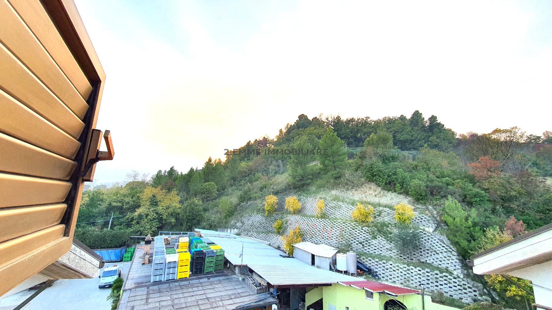 5139 - MANSARDA VENDITA ASCOLI PICENO ZONA BRECCIAROLO - € 39.000 3