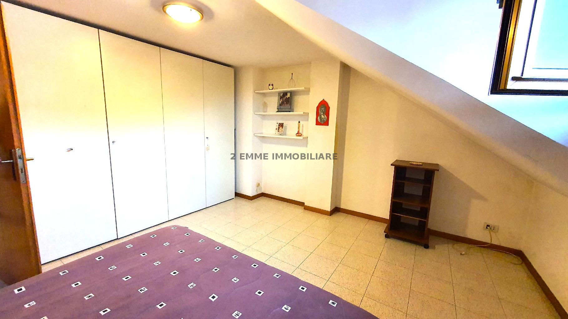 5139 - MANSARDA VENDITA ASCOLI PICENO ZONA BRECCIAROLO - € 39.000 5