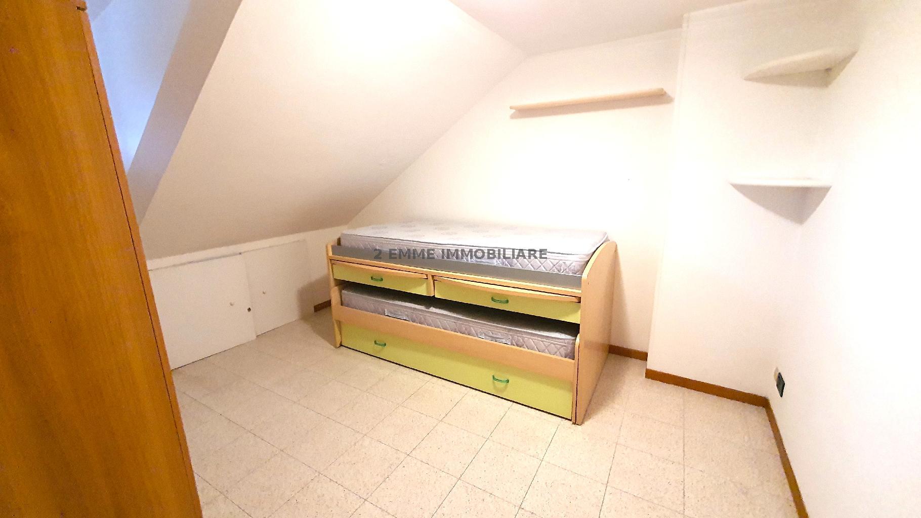 5139 - MANSARDA VENDITA ASCOLI PICENO ZONA BRECCIAROLO - € 39.000 8