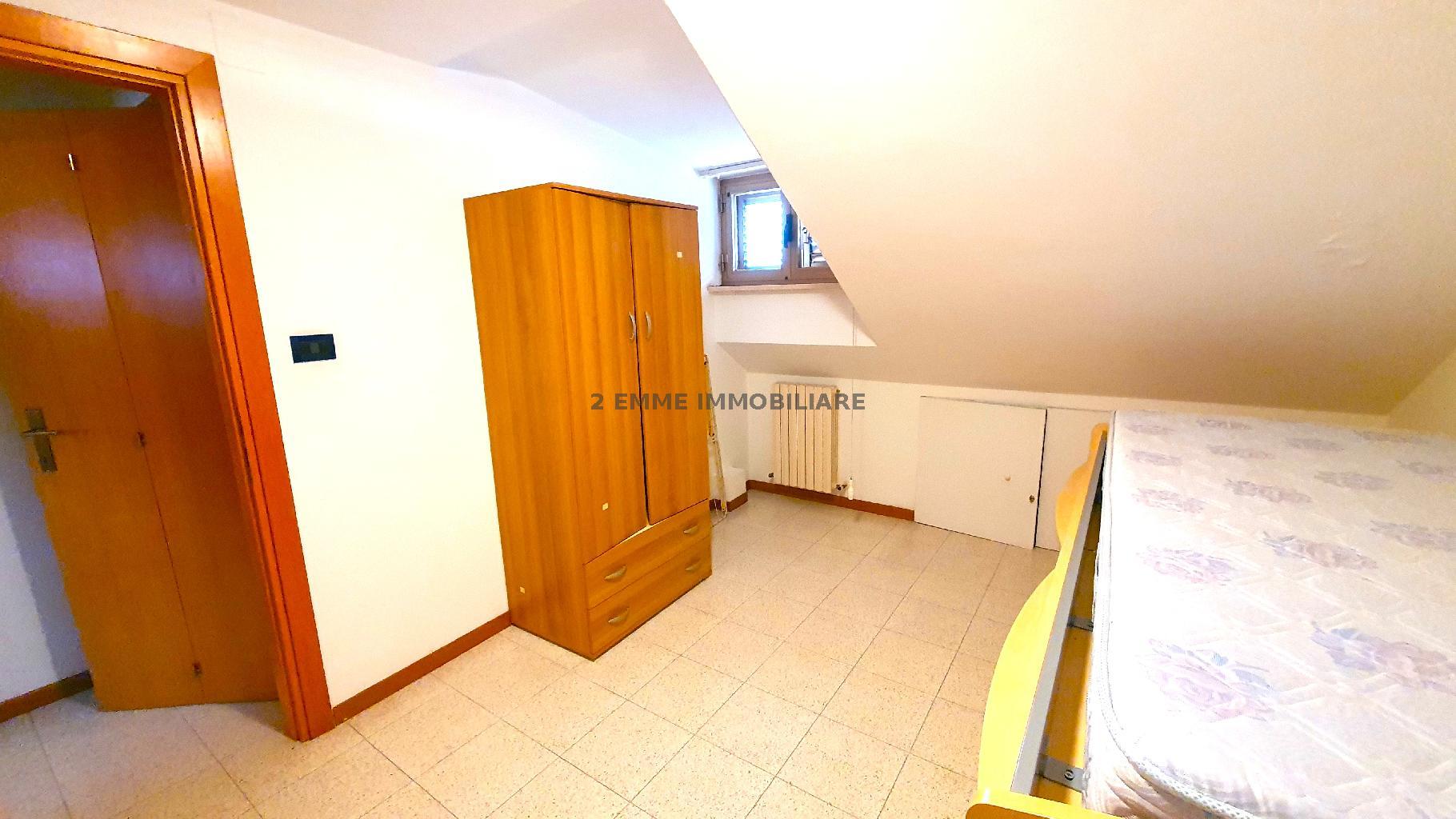 5139 - MANSARDA VENDITA ASCOLI PICENO ZONA BRECCIAROLO - € 39.000 9