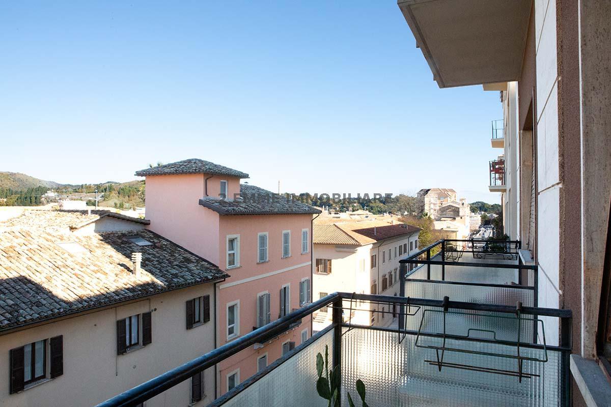 5175 - APPARTAMENTO VENDITA ASCOLI PICENO ZONA CENTRO STORICO - TRATTATIVA RISERVATA 20