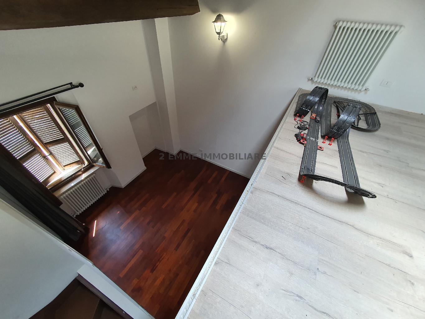 5187 - CIELO-TERRA VENDITA ASCOLI PICENO ZONA BORGO SOLESTA' - TRATTATIVA RISERVATA 9