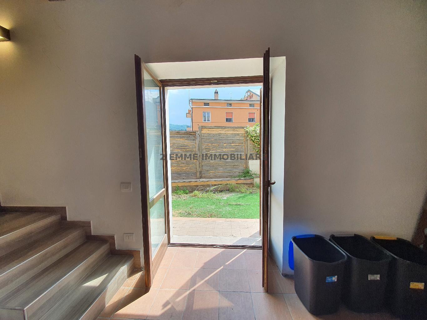 5187 - CIELO-TERRA VENDITA ASCOLI PICENO ZONA BORGO SOLESTA' - TRATTATIVA RISERVATA 24