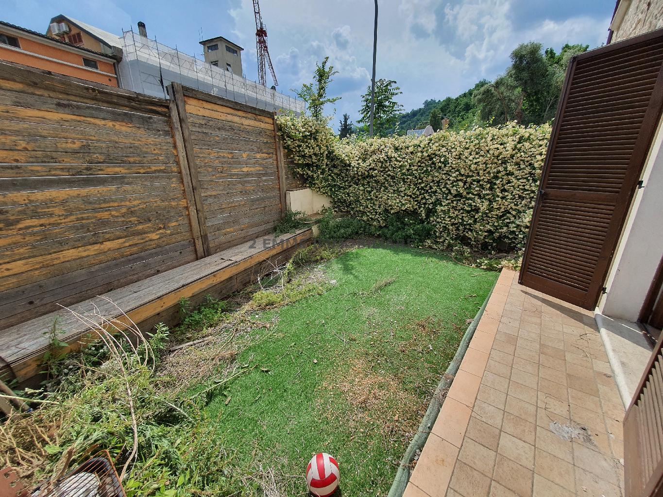5187 - CIELO-TERRA VENDITA ASCOLI PICENO ZONA BORGO SOLESTA' - TRATTATIVA RISERVATA 25