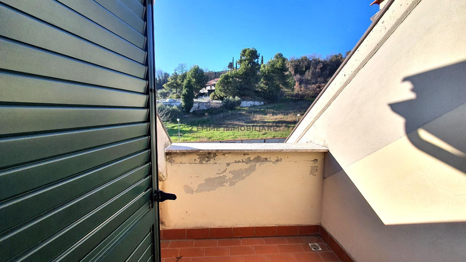 5190 - VILLETTA A SCHIERA VENDITA ASCOLI PICENO ZONA MONTICELLI - € 288.000 14