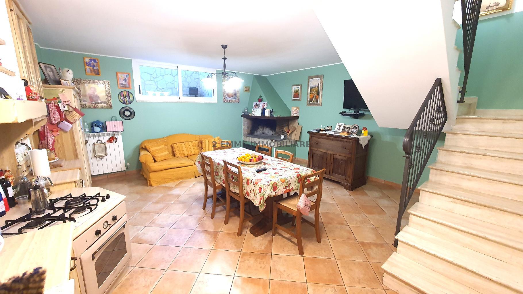 5190 - VILLETTA A SCHIERA VENDITA ASCOLI PICENO ZONA MONTICELLI - € 288.000 17