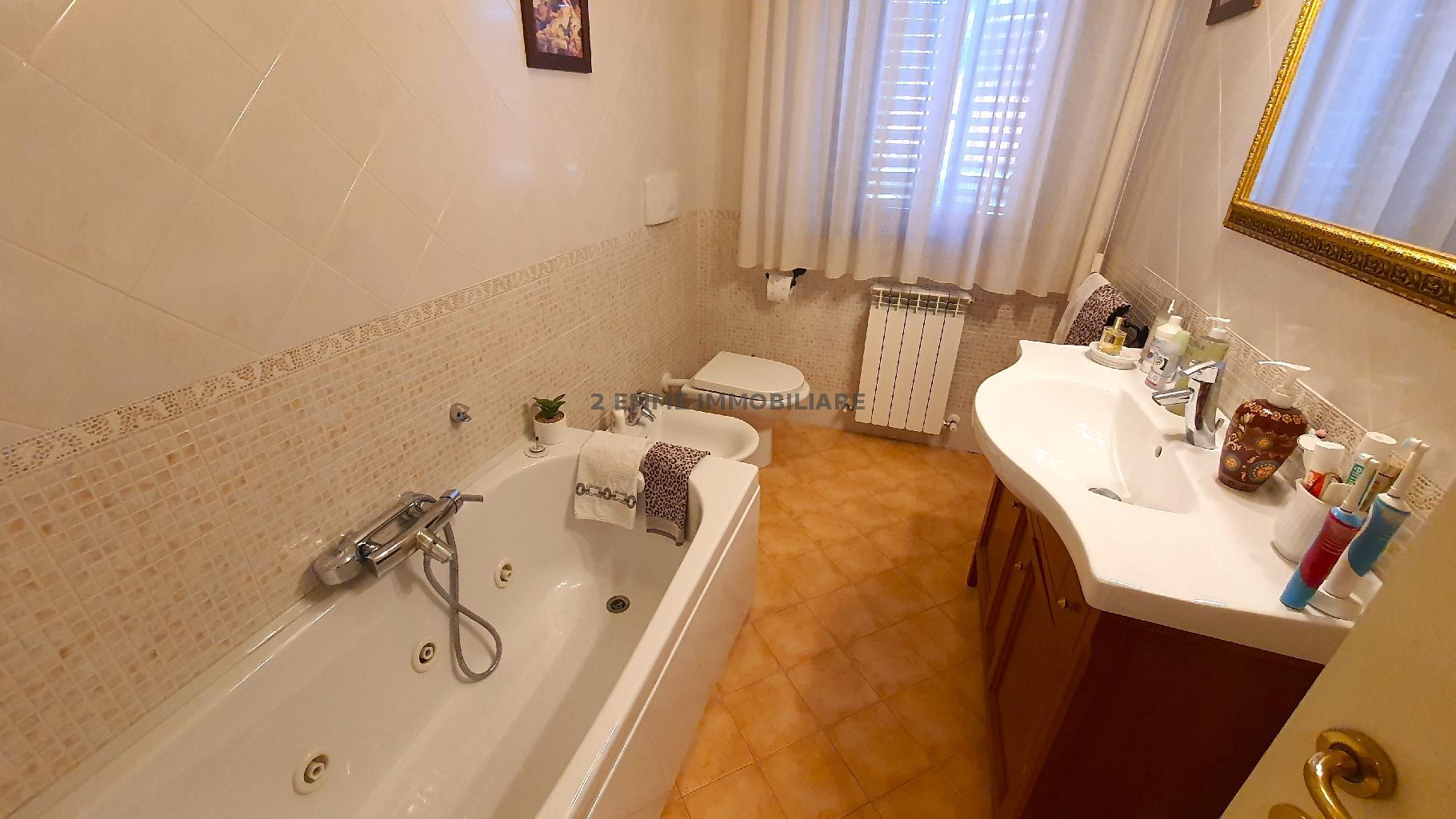 5190 - VILLETTA A SCHIERA VENDITA ASCOLI PICENO ZONA MONTICELLI - € 288.000 29