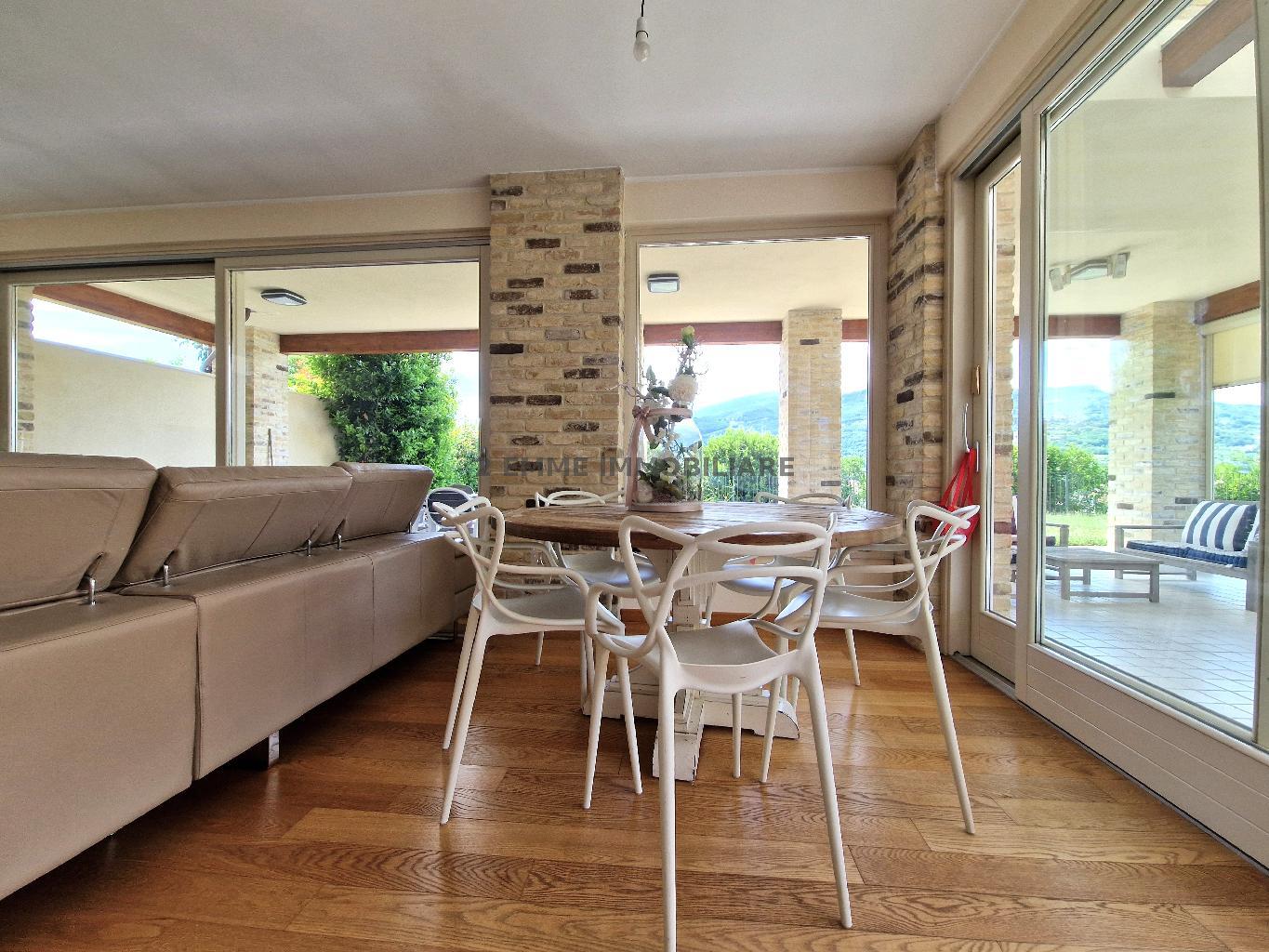 5193 - VILLA VENDITA ASCOLI PICENO ZONA CAMPO PARIGNANO - € 640.000 5