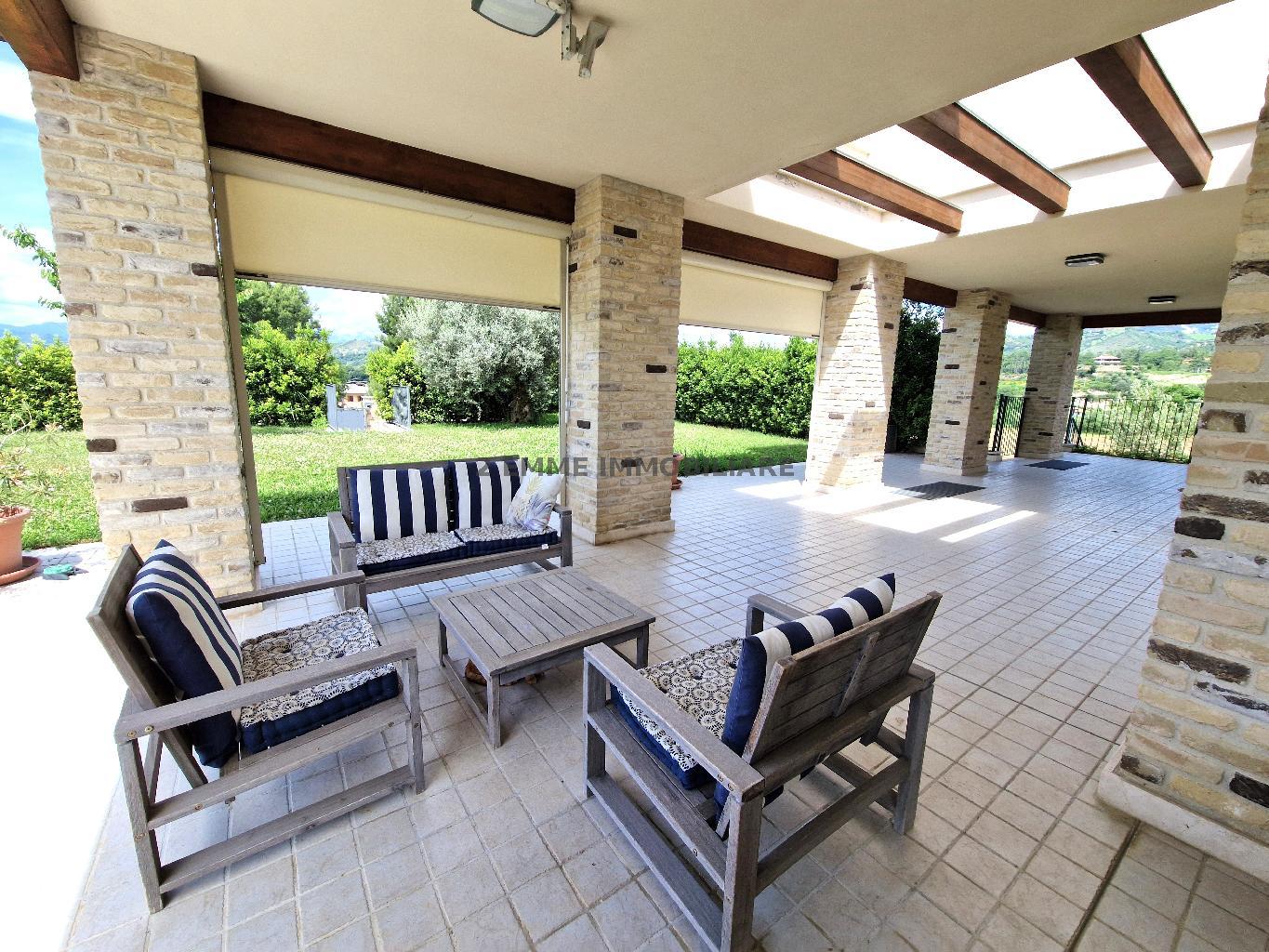 5193 - VILLA VENDITA ASCOLI PICENO ZONA CAMPO PARIGNANO - € 640.000 42