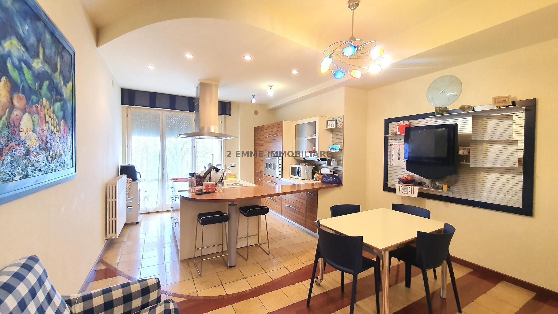 5203 - APPARTAMENTO VENDITA ASCOLI PICENO ZONA CAMPO PARIGNANO - TRATTATIVA RISERVATA 23