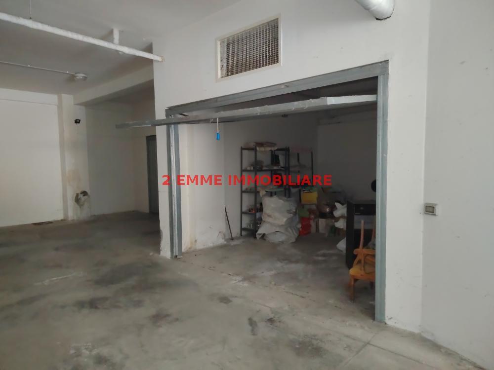 5223 - GARAGE VENDITA ASCOLI PICENO ZONA CAMPO PARIGNANO - € 25.000