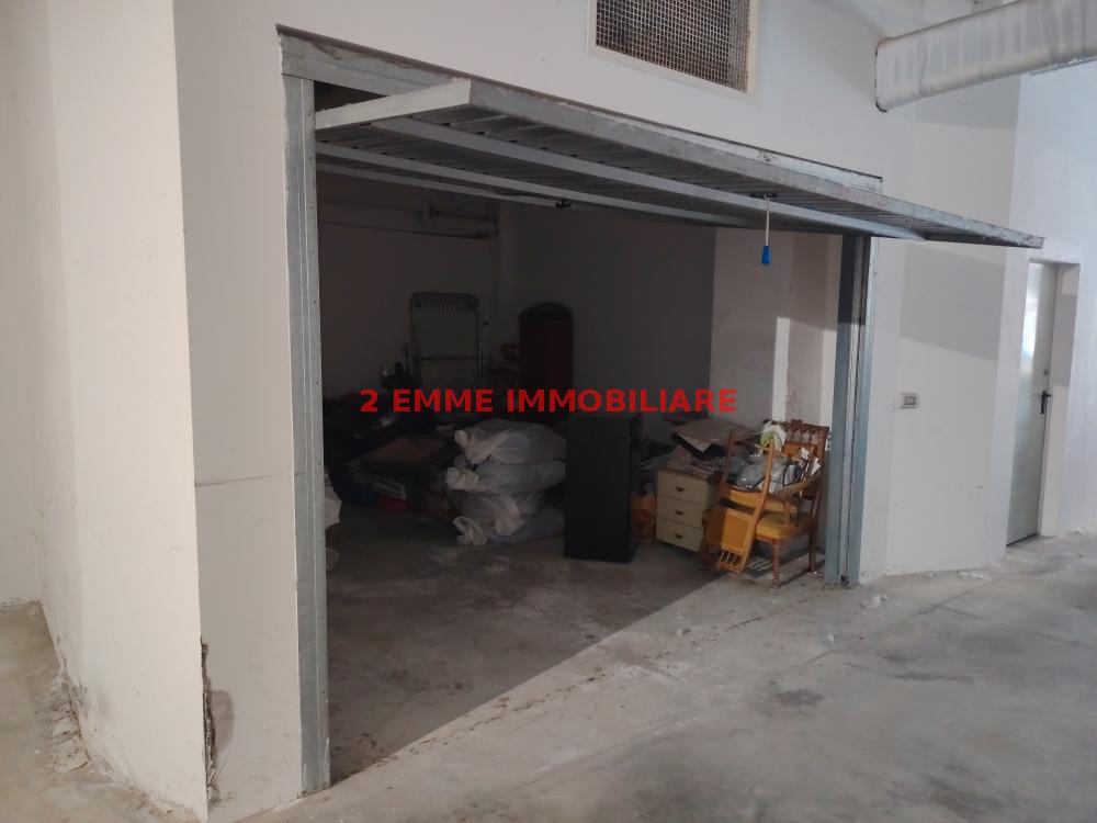 5223 - GARAGE VENDITA ASCOLI PICENO ZONA CAMPO PARIGNANO - € 25.000 5