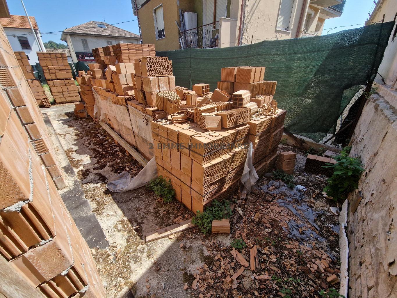 5247 - CASA INDIPENDENTE VENDITA ASCOLI PICENO ZONA PORTA MAGGIORE - € 85.000 4