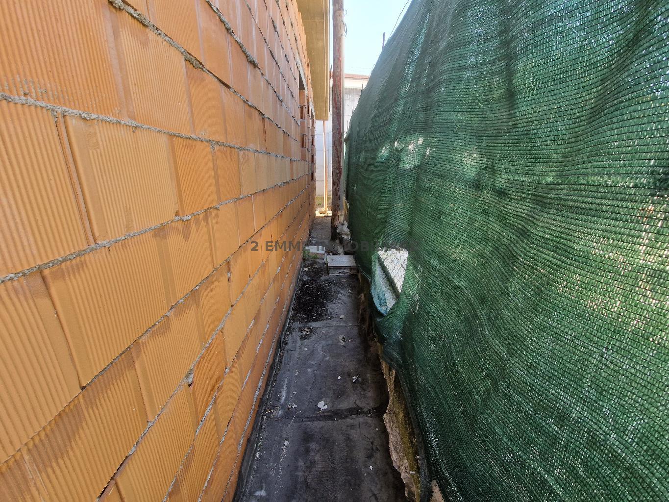 5247 - CASA INDIPENDENTE VENDITA ASCOLI PICENO ZONA PORTA MAGGIORE - € 85.000 10