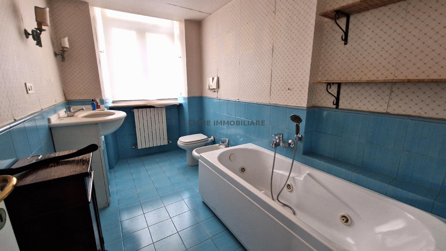 5256 - CIELO-TERRA VENDITA ASCOLI PICENO ZONA CENTRO STORICO - € 380.000 4