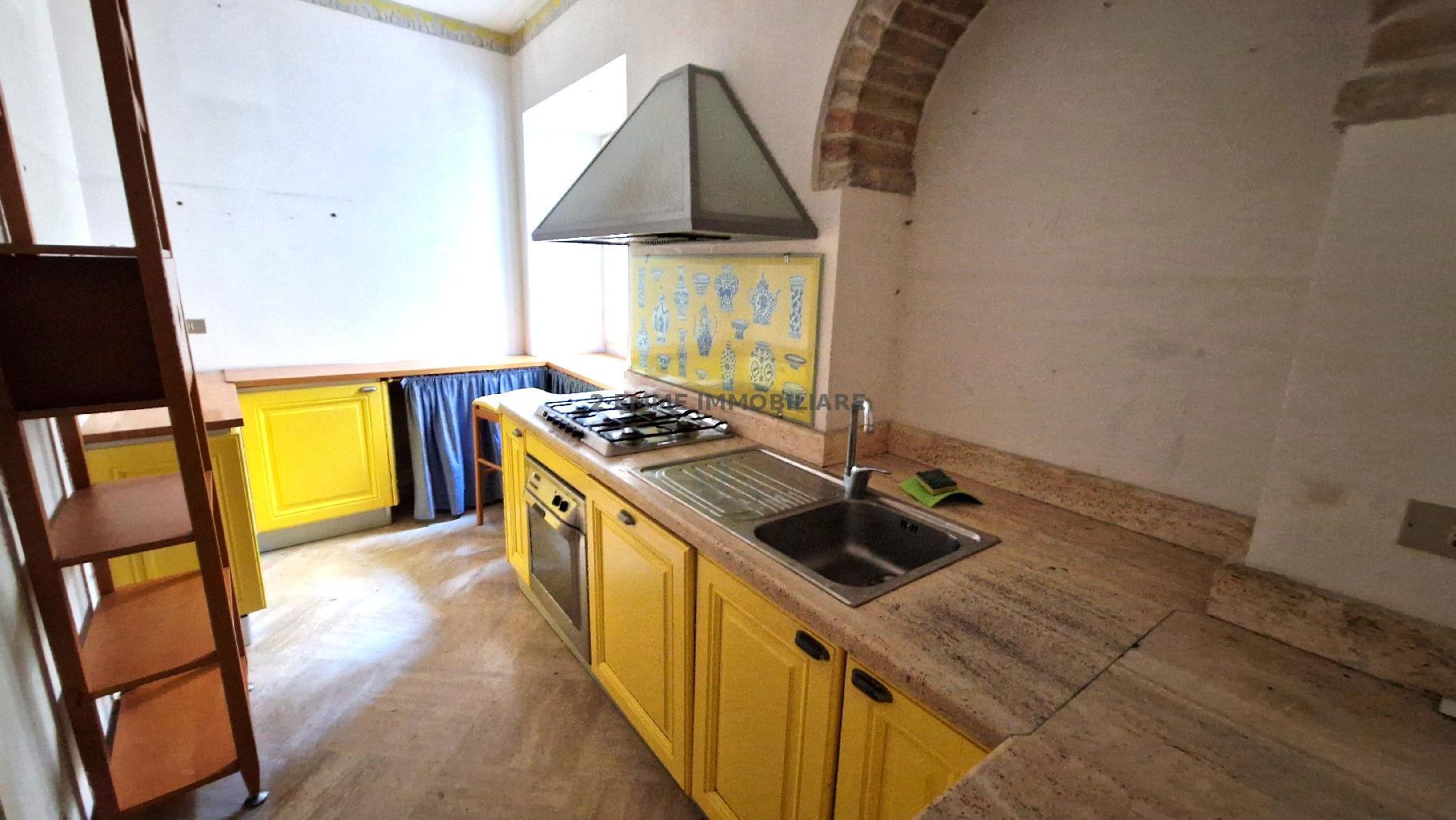 5256 - CIELO-TERRA VENDITA ASCOLI PICENO ZONA CENTRO STORICO - € 380.000 9