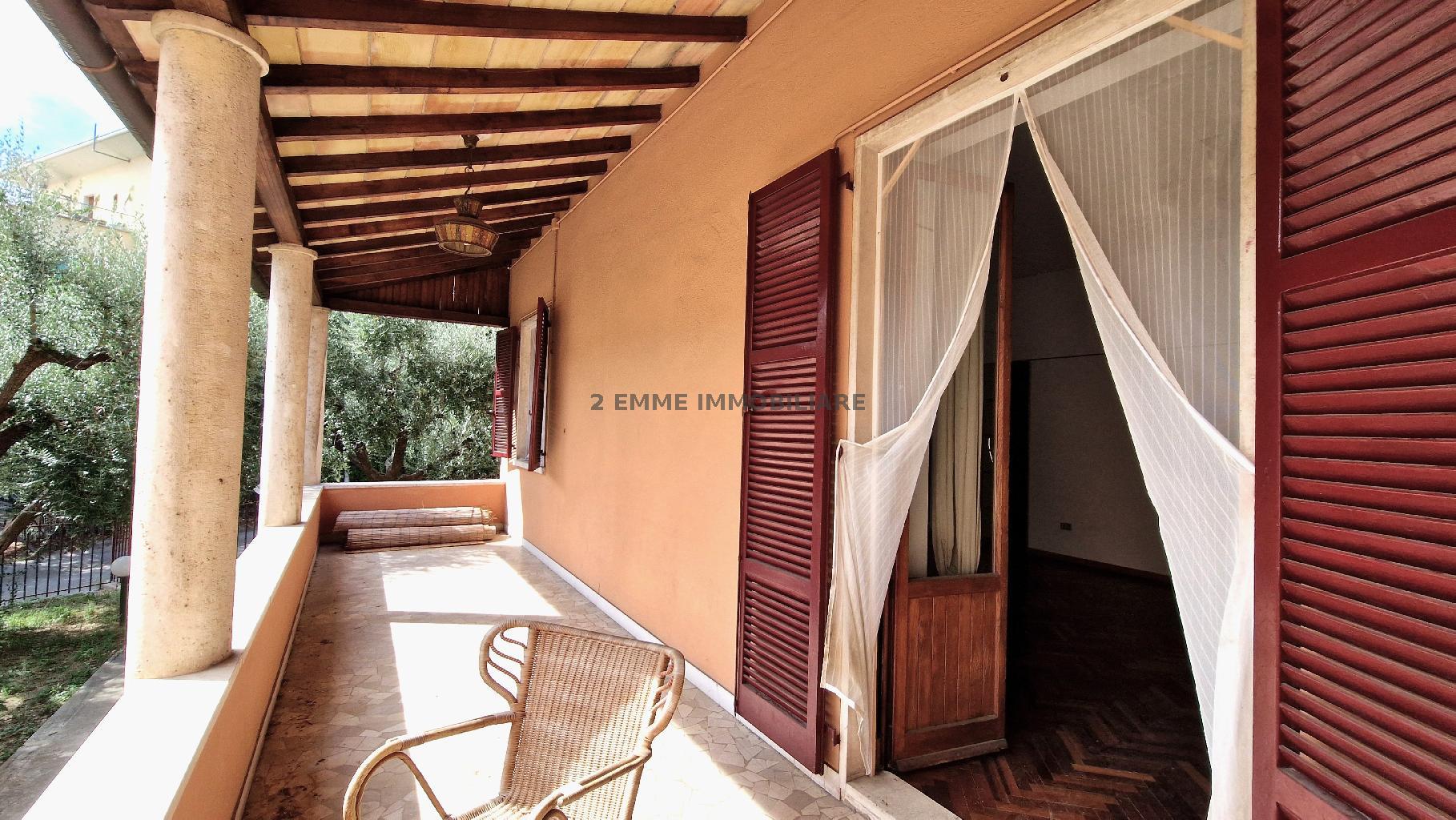 5262 - VILLA VENDITA ASCOLI PICENO ZONA CENTRO STORICO - € 340.000 3