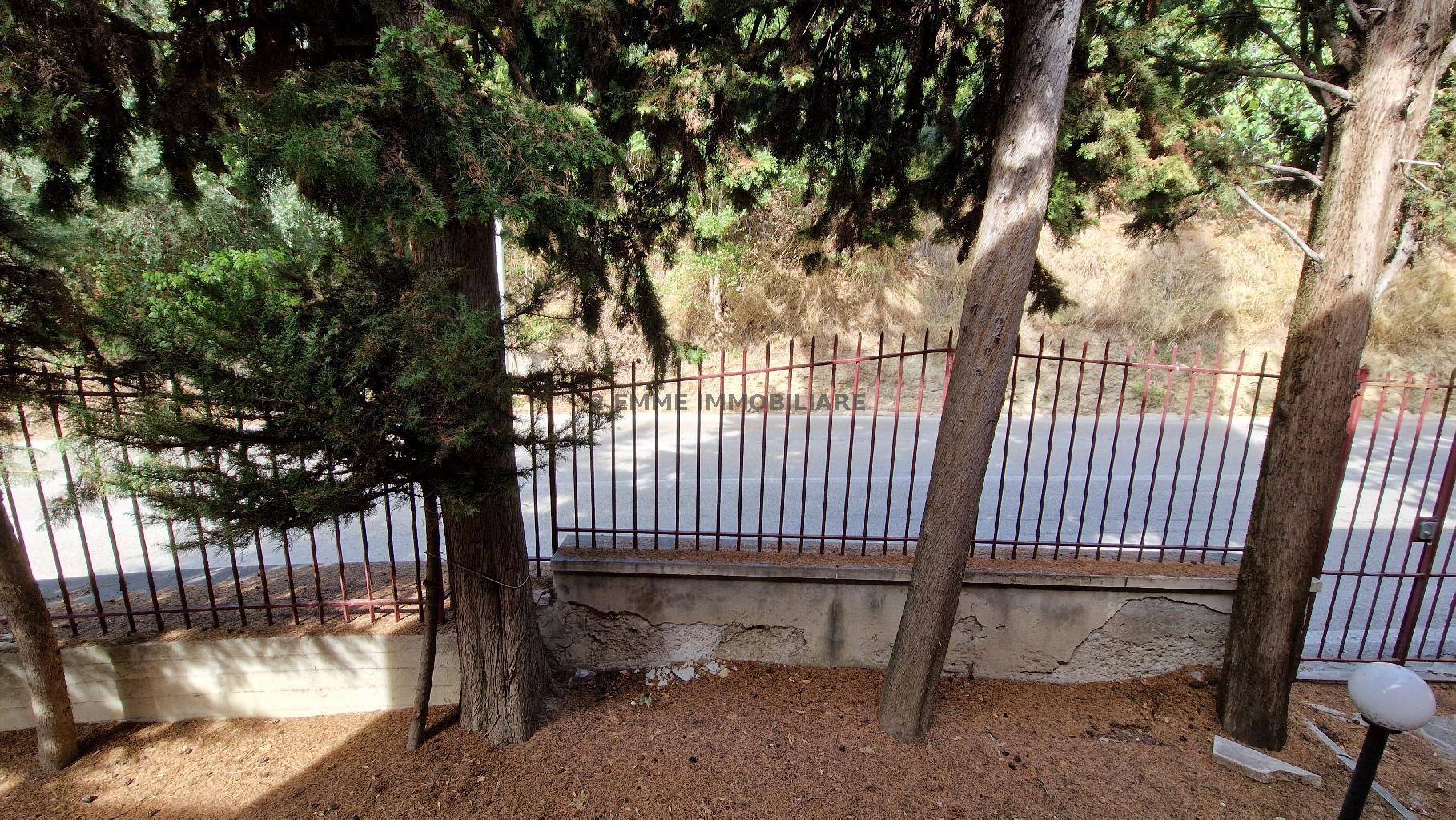 5262 - VILLA VENDITA ASCOLI PICENO ZONA CENTRO STORICO - € 340.000 7