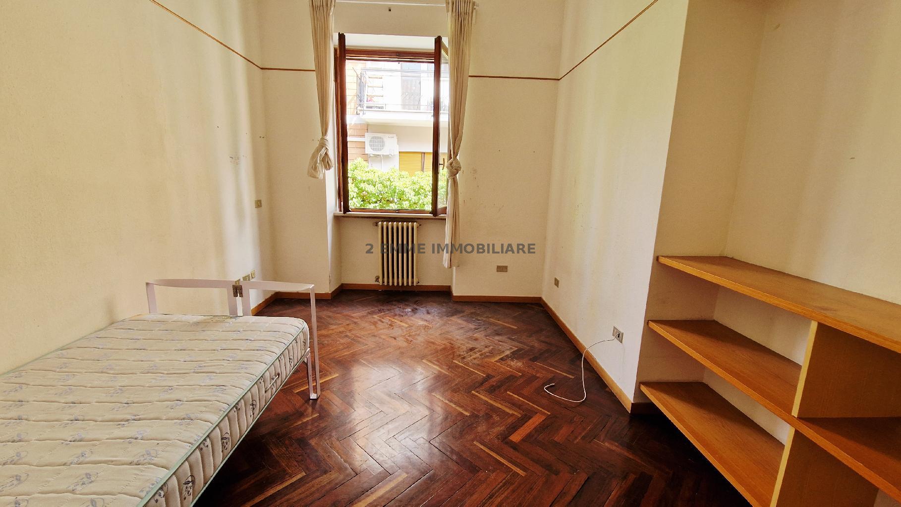 5262 - VILLA VENDITA ASCOLI PICENO ZONA CENTRO STORICO - € 340.000 10