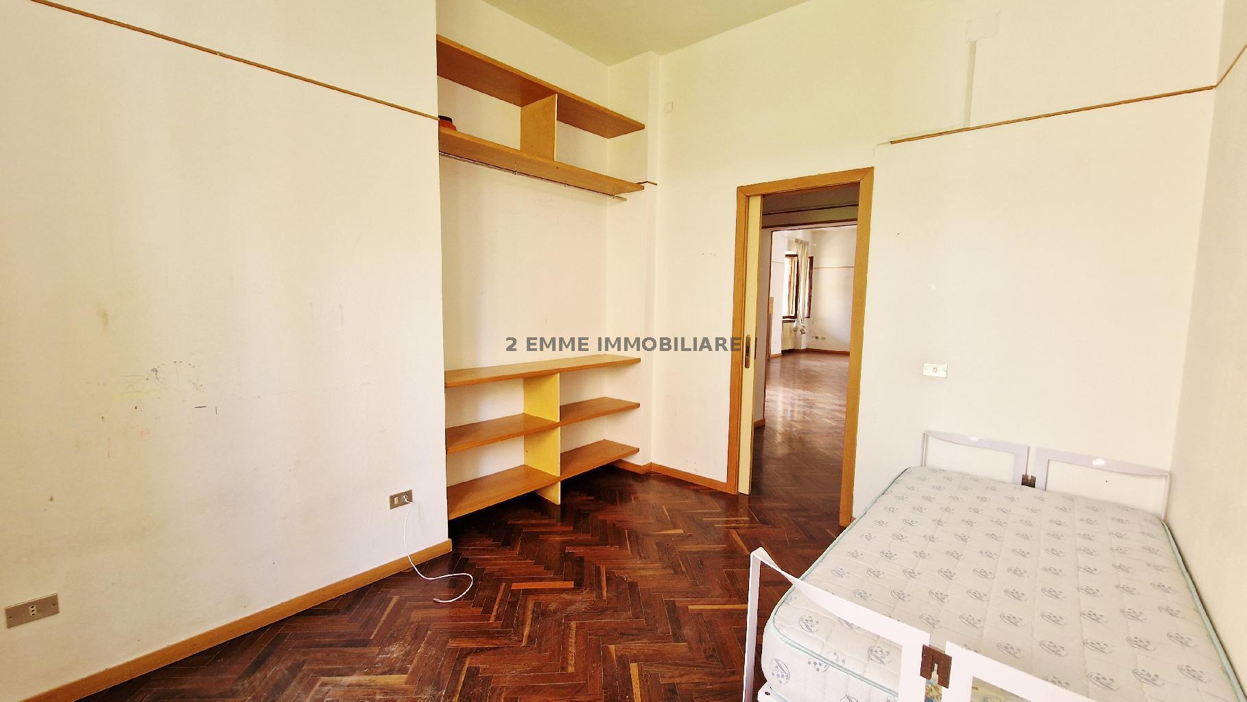 5262 - VILLA VENDITA ASCOLI PICENO ZONA CENTRO STORICO - € 340.000 11