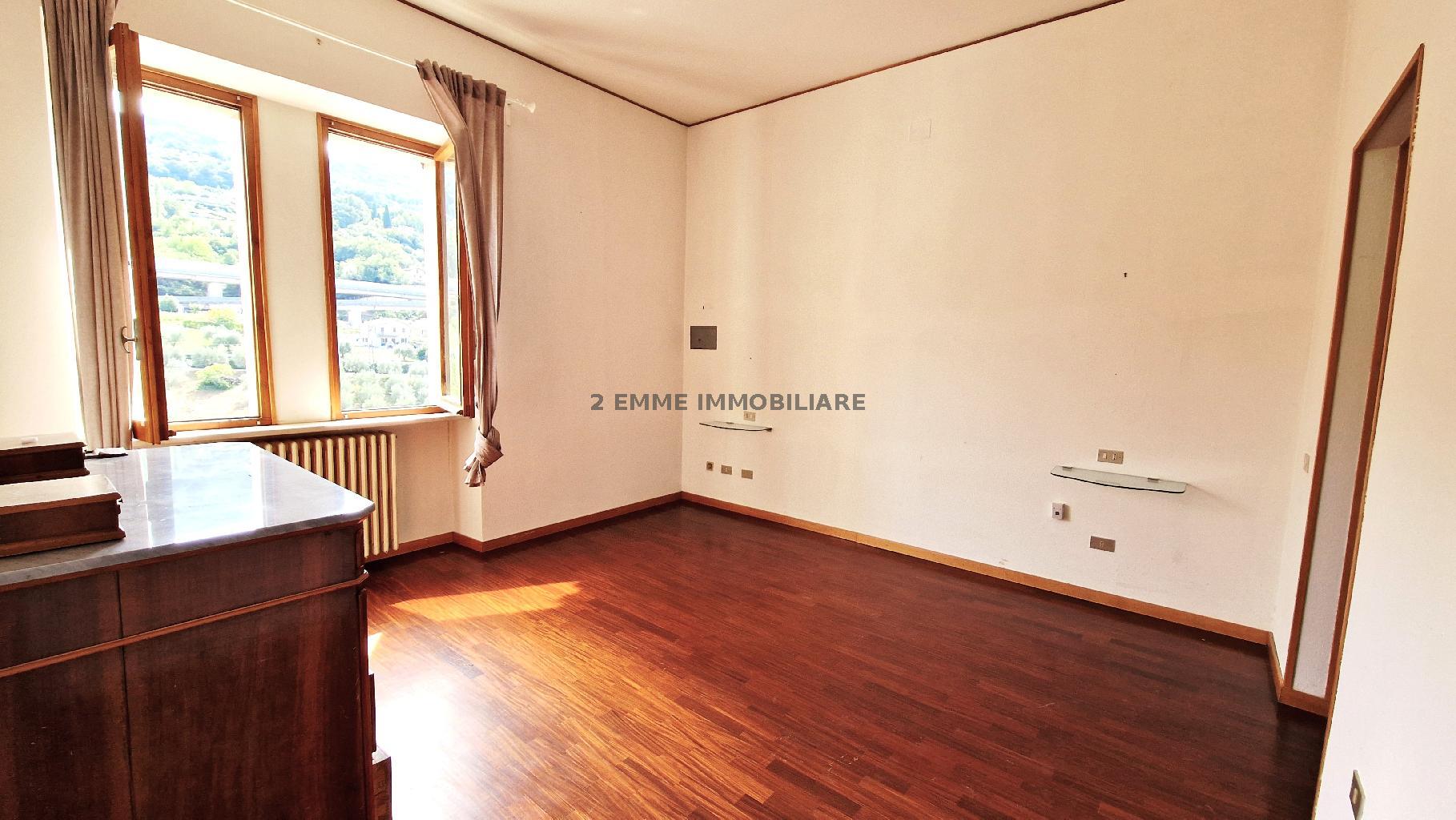 5262 - VILLA VENDITA ASCOLI PICENO ZONA CENTRO STORICO - € 340.000 15