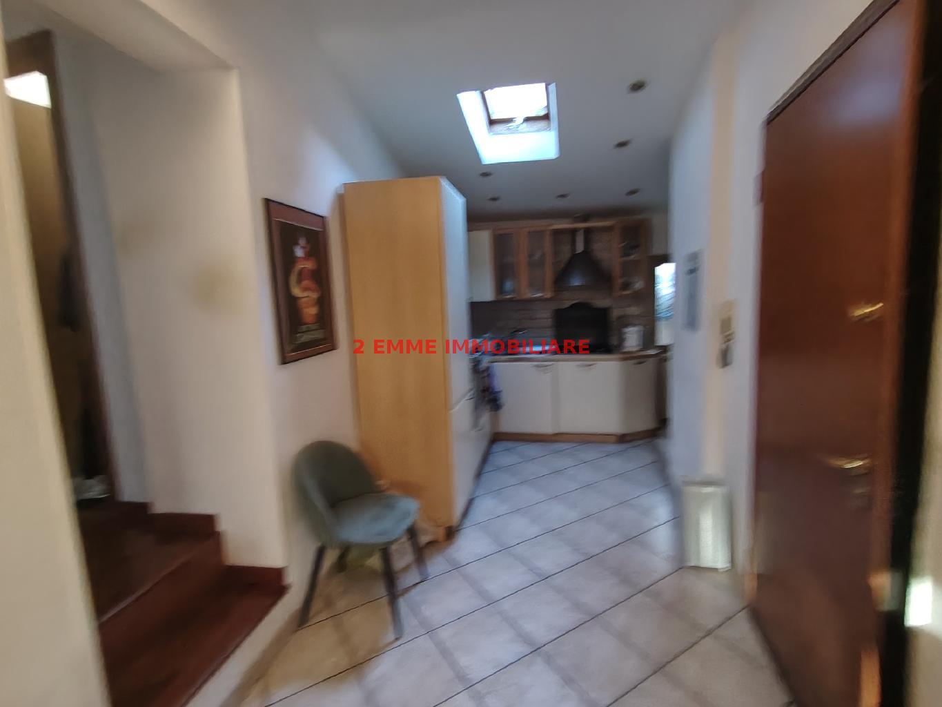 5271 - APPARTAMENTO VENDITA ASCOLI PICENO ZONA CENTRO STORICO - € 75.000 3
