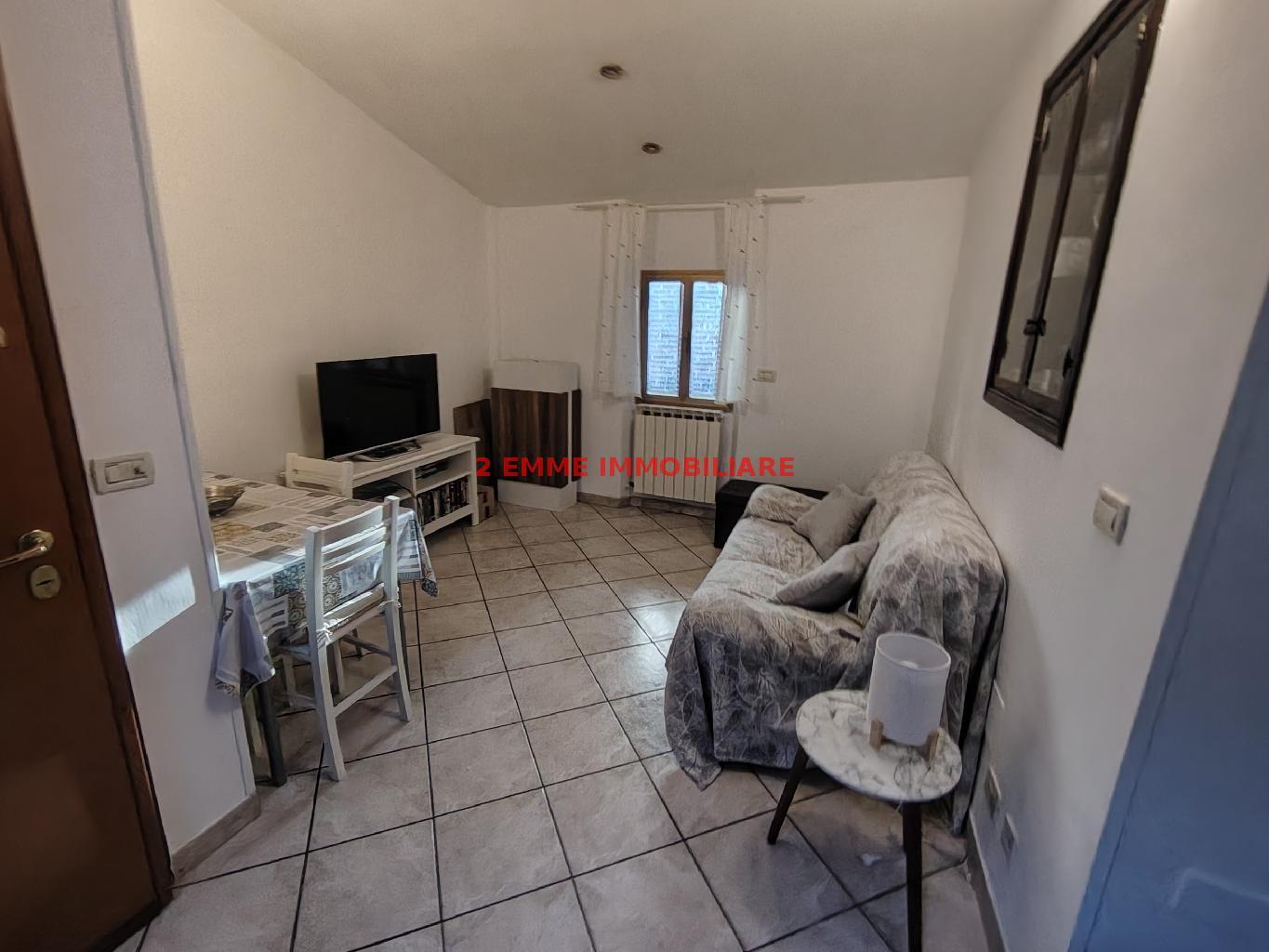 5271 - APPARTAMENTO VENDITA ASCOLI PICENO ZONA CENTRO STORICO - € 75.000 4